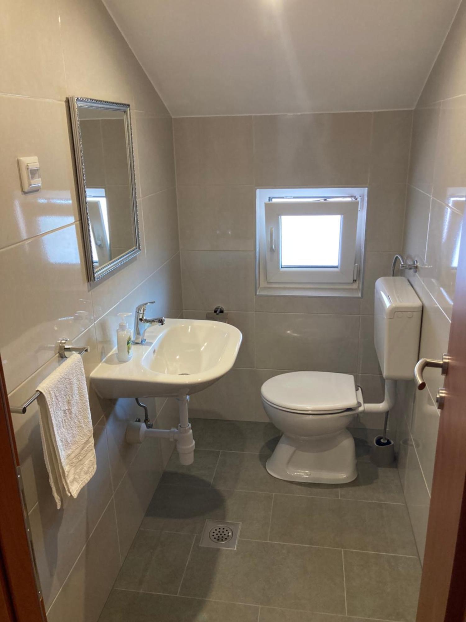Apartment Bonaca Nin Luaran gambar